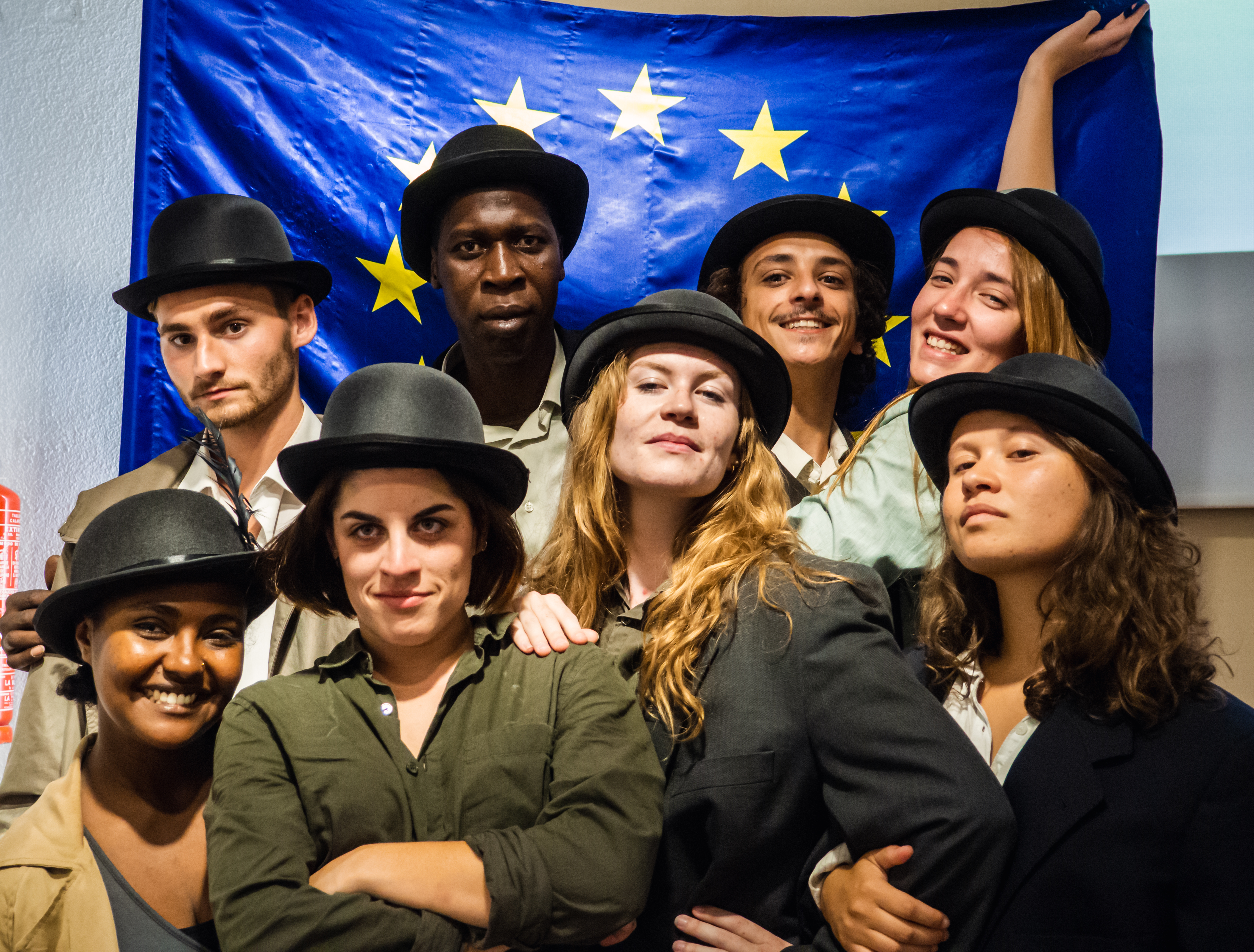 El proyecto teatral Escena Erasmus de la Universitat de València arranca el 10º aniversario con un manifiesto al grito de ‘Europa no existe’